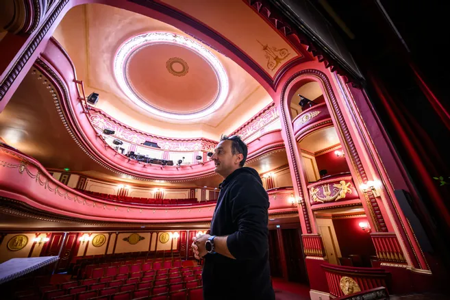 Théâtre de Neris-les-Bains - Alain Damet ( Régisseur )